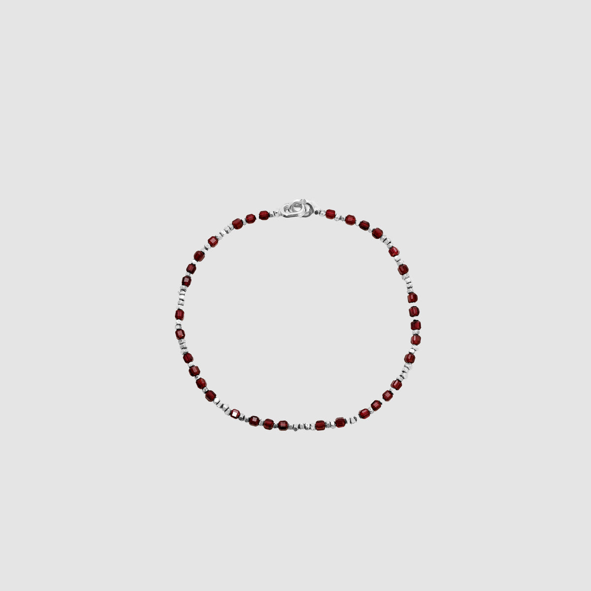 Pulsera Percep de granate en plata de ley