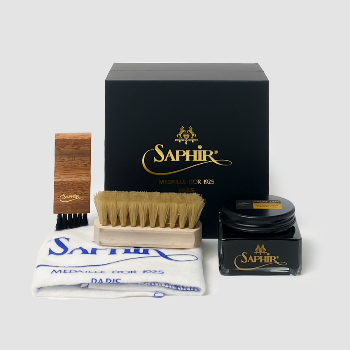 Saphir shoe 2025 care products