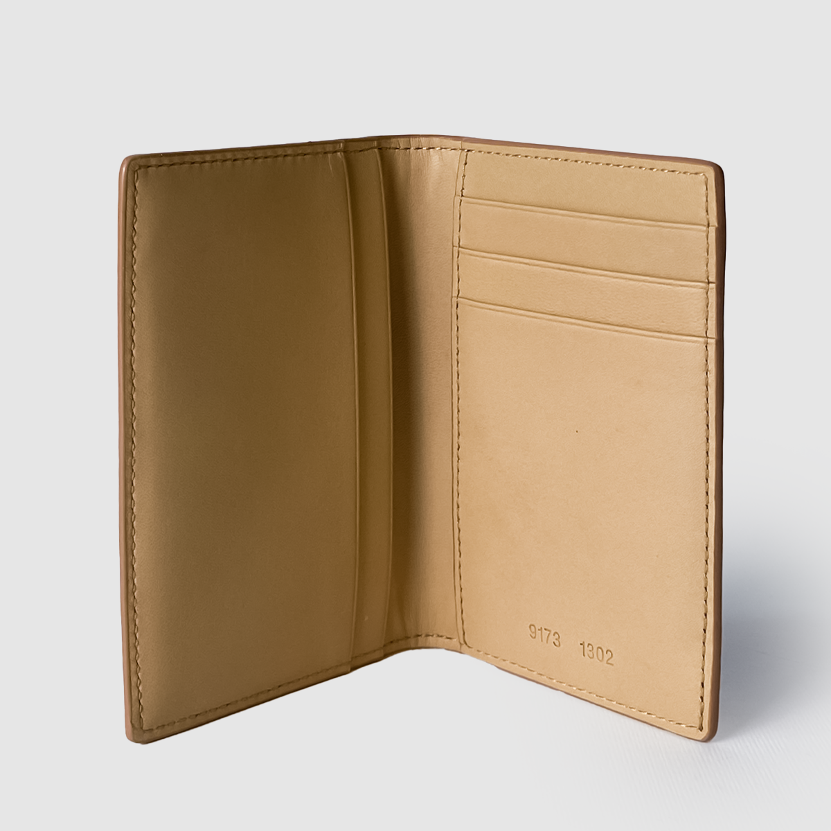 Folio Wallet 9173 - Tan