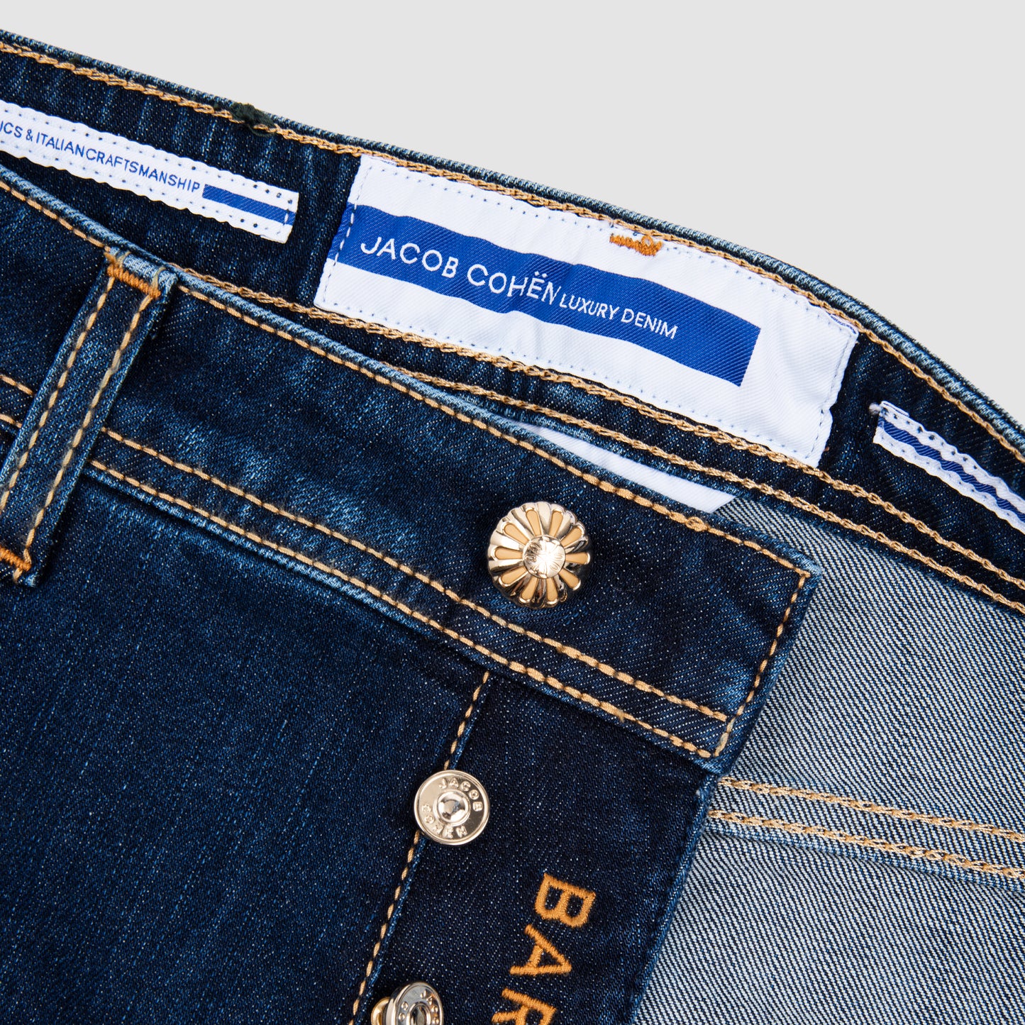 5 Pocket Bard Straignt Fit with Green Patch Jeans Dark Blue