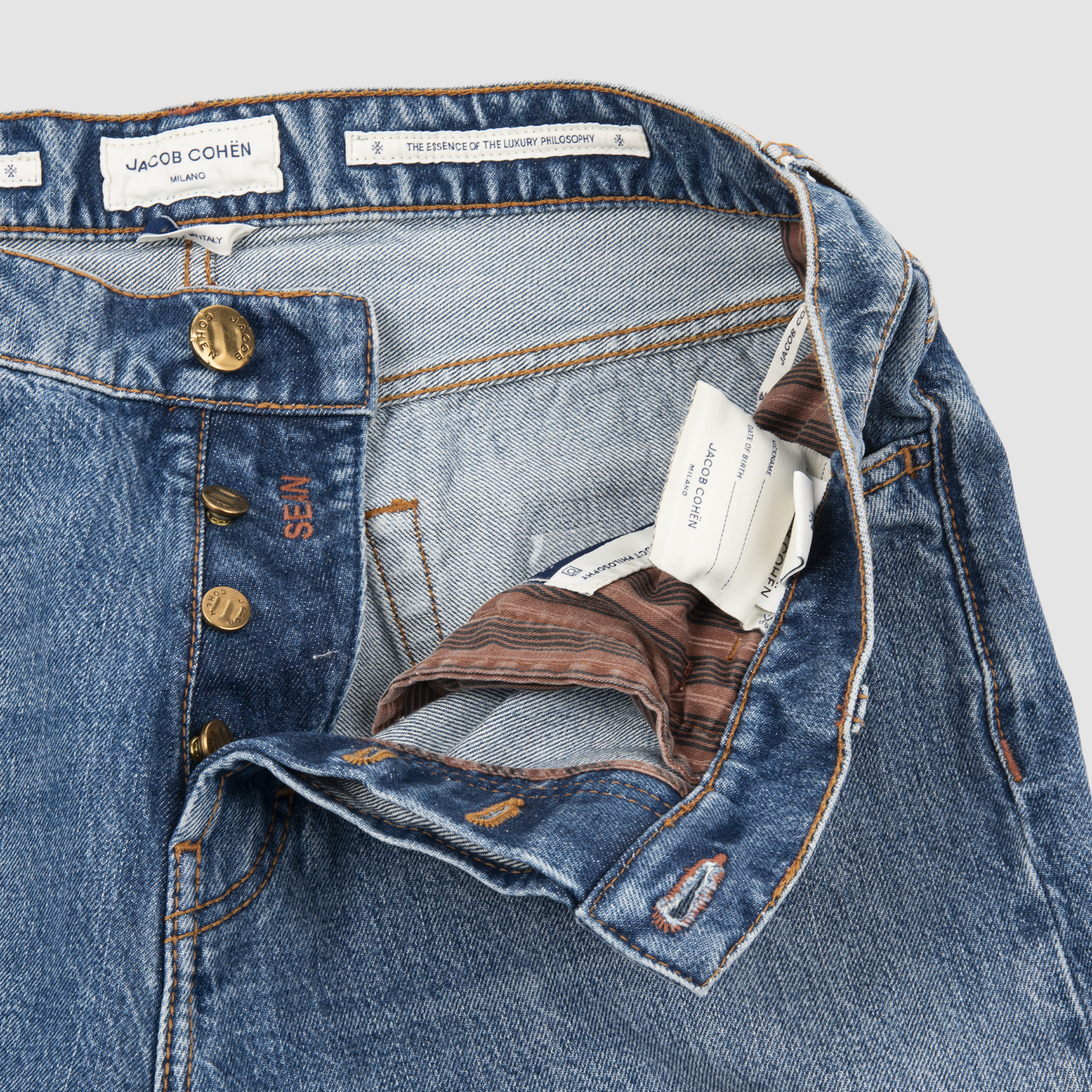 5 Pocket Denim Bard fit with Brown Patch