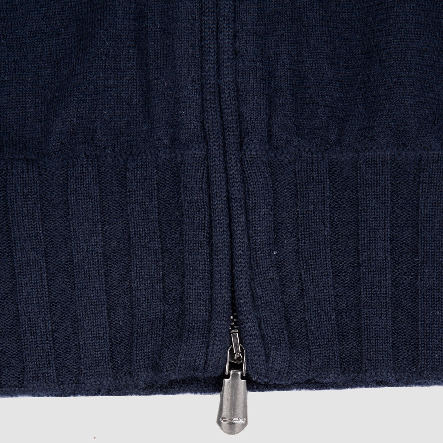 Duvet Cashmere full zip sweater