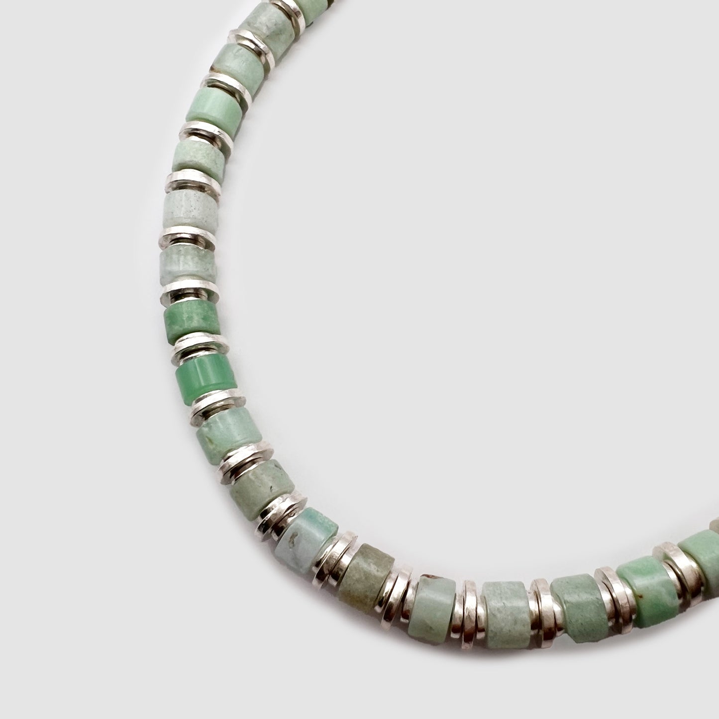 Sapet Bracelet in Silver with Chrysoprase gemstones