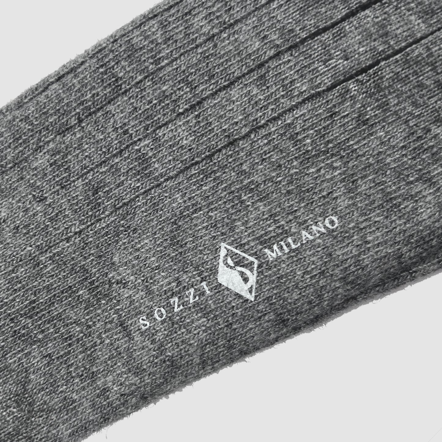 Ribbed SOCKS in cashmere and viscose