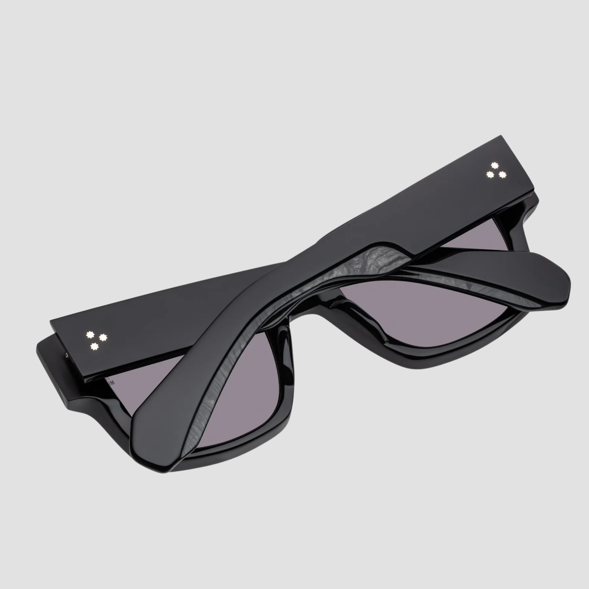 Enzo, Obsidian Haze, Black Lenses, Silver Hardware