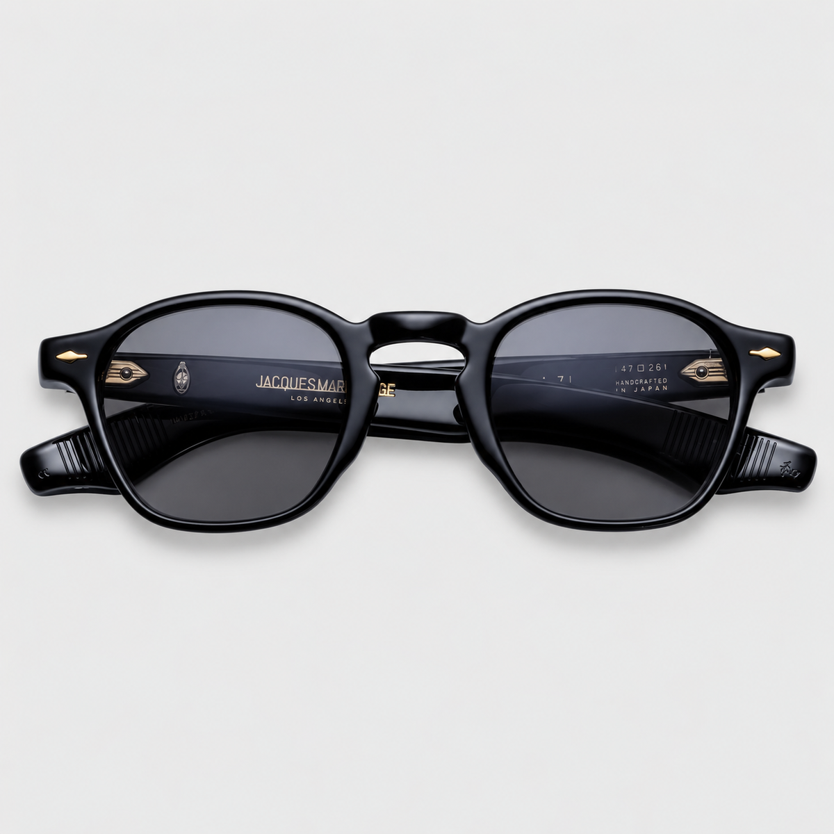 ZEPHIRIN-47, Griﬃn , Ash Lenses, Dark Gold Hardware