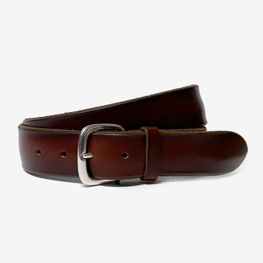 Belt in color brown